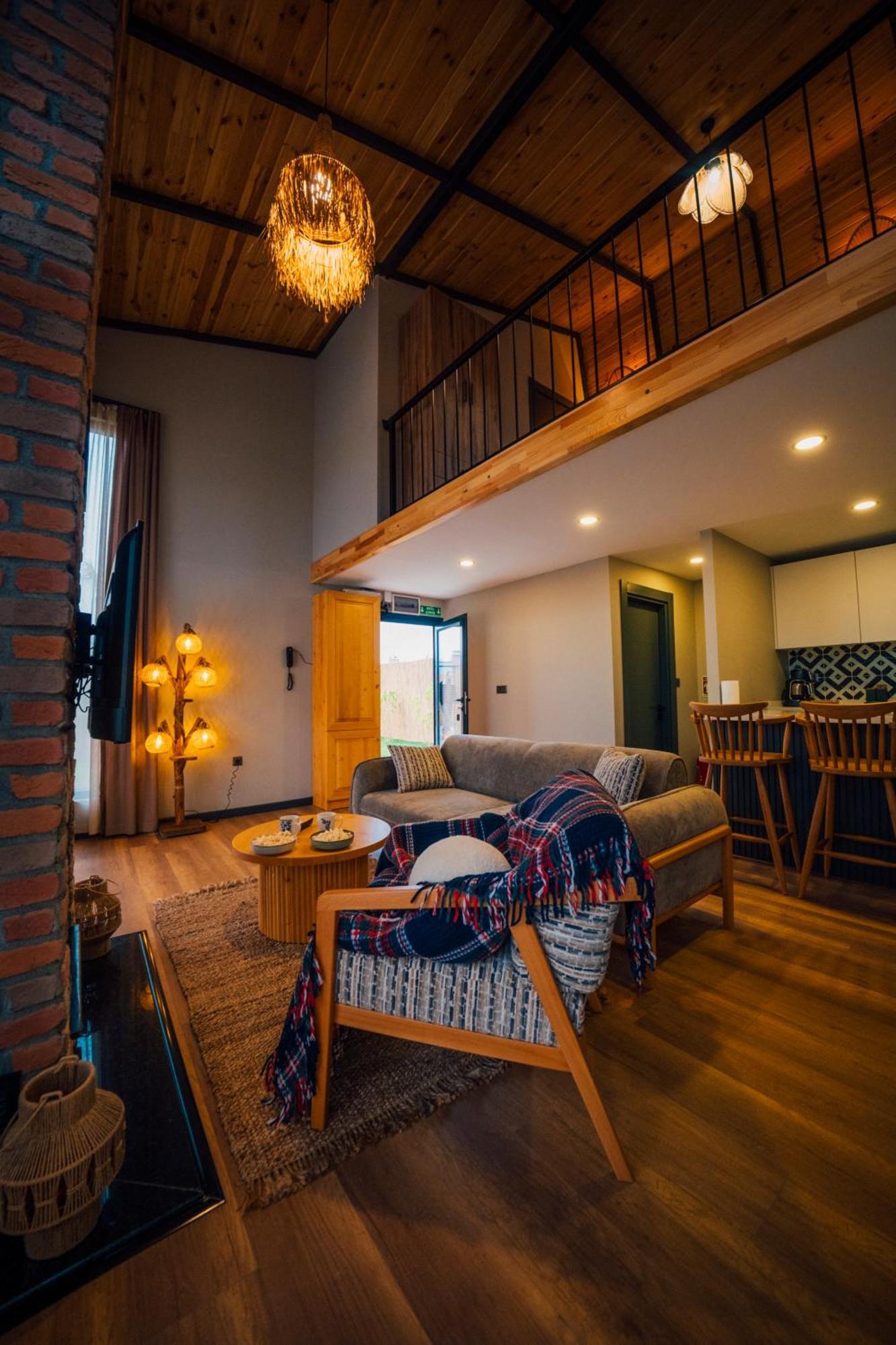Vital Goel Sapanca Oezel Havuzlu Bungalov & Villa Buitenkant foto